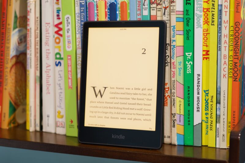 The 11th-generation Kindle Paperwhite Signature Edition.